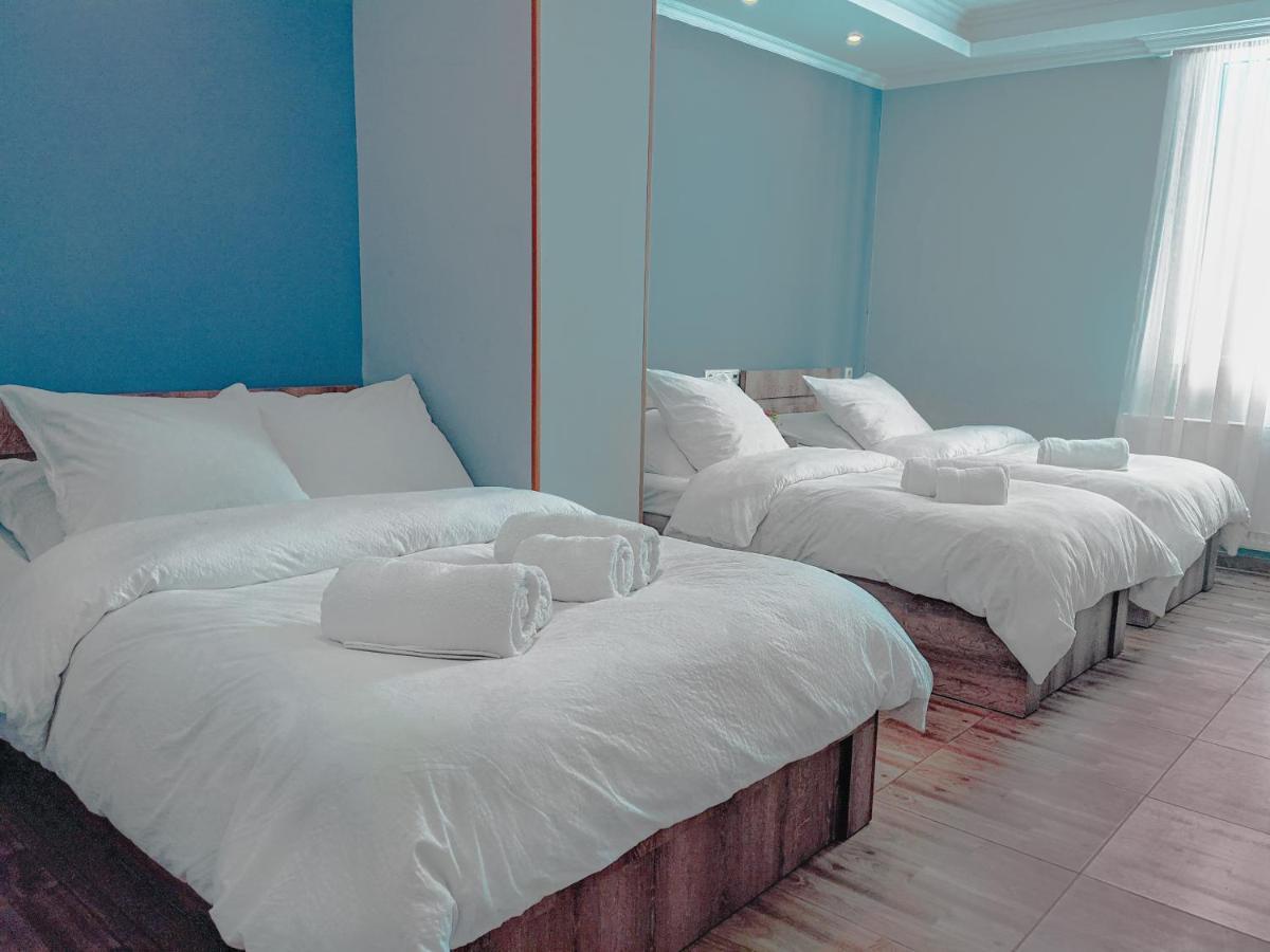 Tbilisi Airport Hotel - Atu Екстериор снимка
