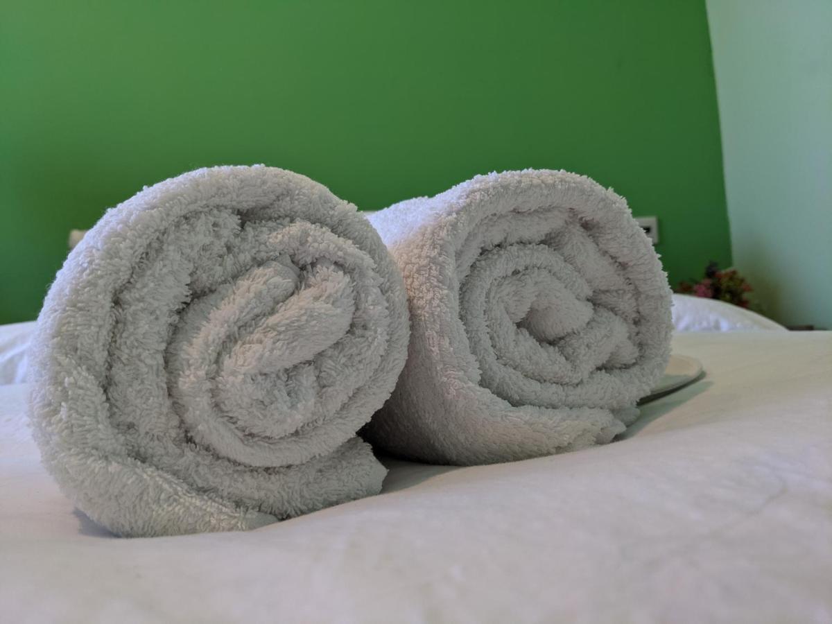 Tbilisi Airport Hotel - Atu Екстериор снимка